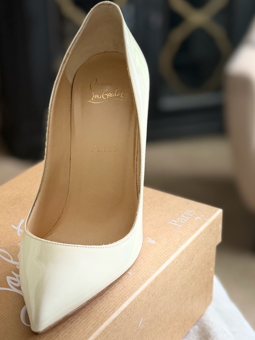 Christian Louboutin Ivory Patent Pointed Toe Stiletto Pumps - Picture 2 of 8